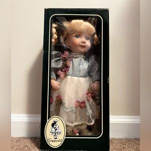 Vintage Rare Geppeddo Porcelain Spring Time Girls Doll 12N132
